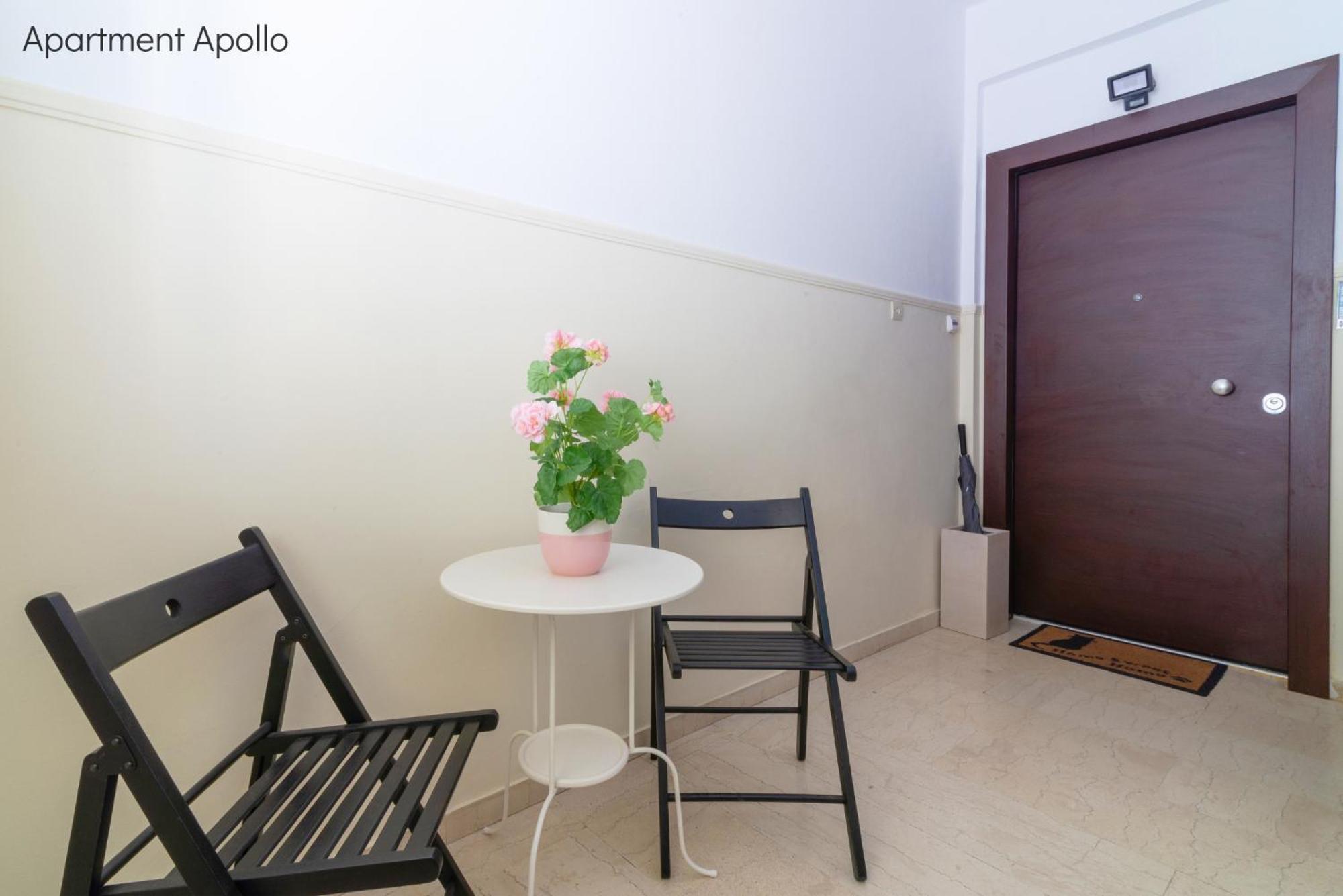 Apollo & Artemis By Heloni Apartments Atenas Exterior foto